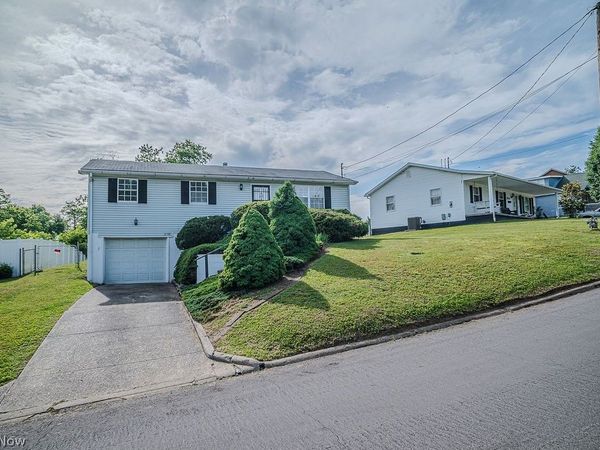 2100 Division Street Ext Street , Parkersburg, WV 26101