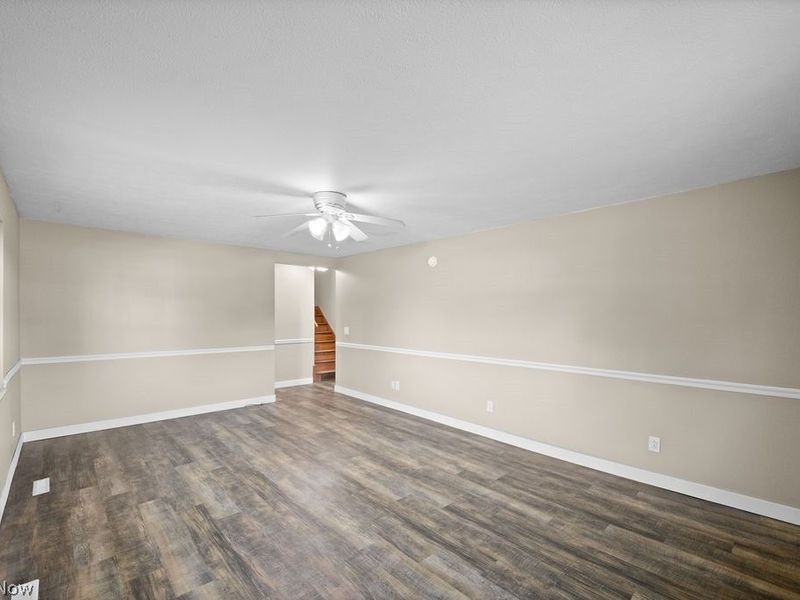 11 Roberts Drive, Belpre, OH 45714 Photo 5