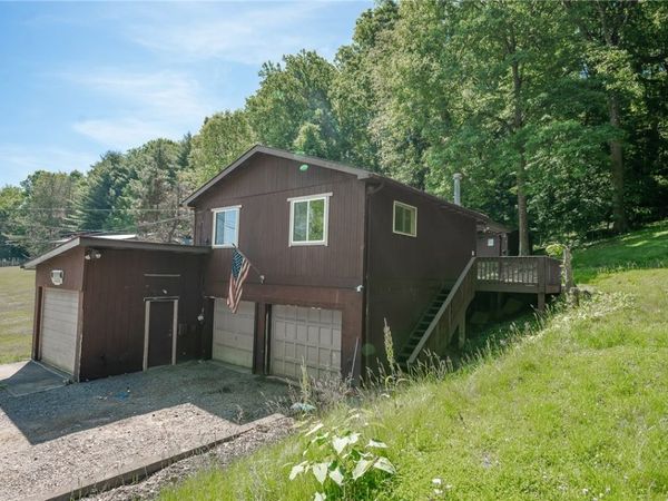 176 Watson Rd, Apollo, PA 15613
