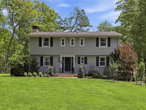 101 Meadcrest Street, Wexford, PA 15090