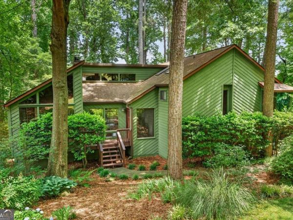 317 New Foal Lane NE, Kennesaw, GA 30144