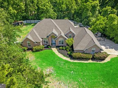 849 E Hilton Avenue, Kingsland, GA 31548