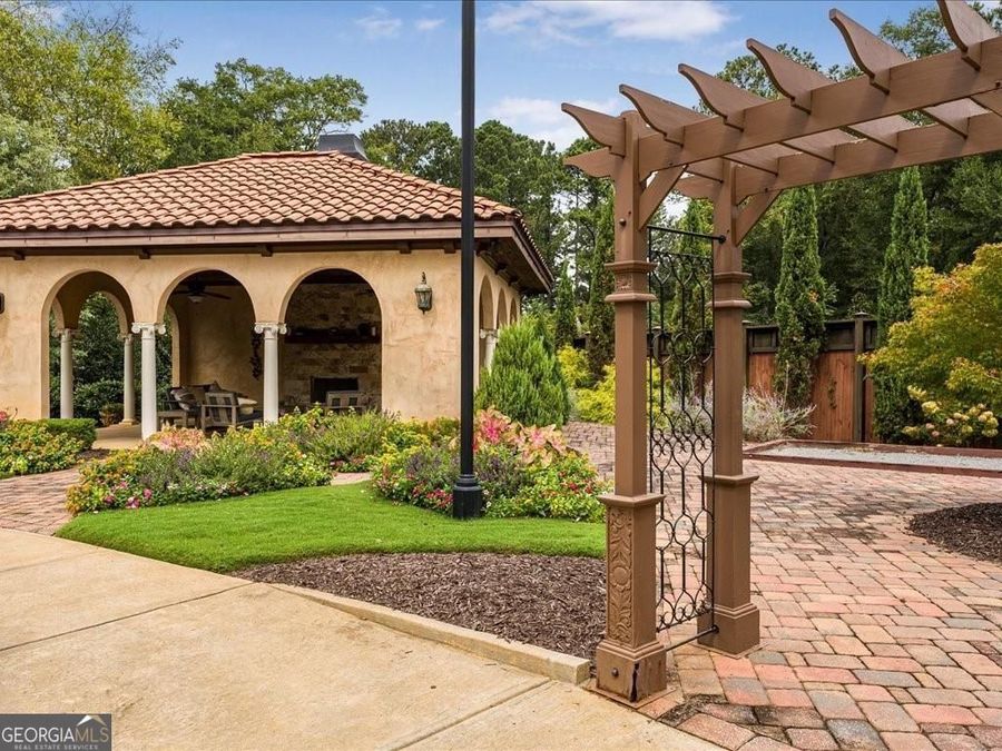 Property Image 39