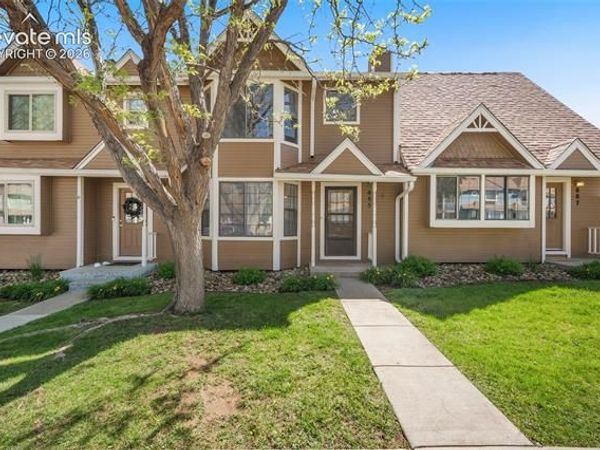 885 London Green Way, Colorado Springs, CO 80906