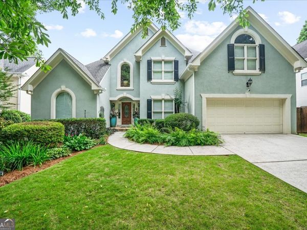 2 Orleans Place, Brookhaven, GA 30341