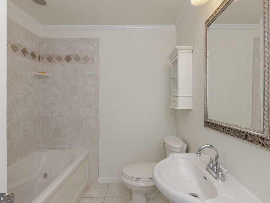 Property Image 38