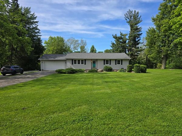 3 Prospect Street, North Fairfield, OH 44855