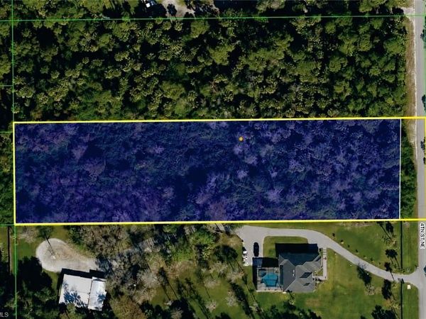 4th ST NE, NAPLES, FL 34120