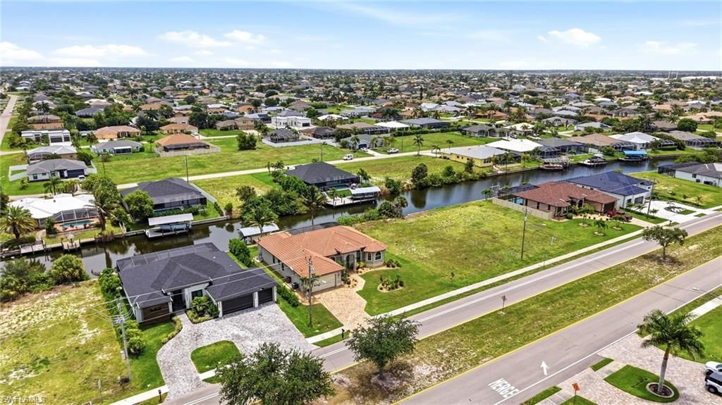 2509 Surfside Blvd , Cape Coral, FL 33914 Photo