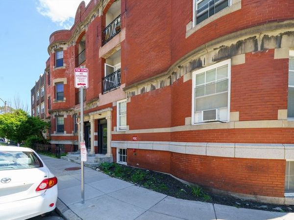 50 Englewood Ave, Unit 2, Boston, MA 02135