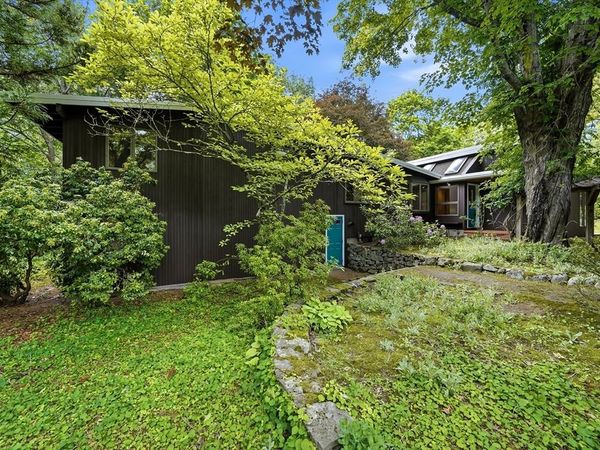 6 Angier Rd, Lexington, MA 02420