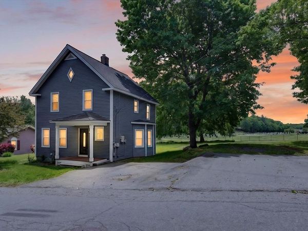57 Clifton St, Fitchburg, MA 01420