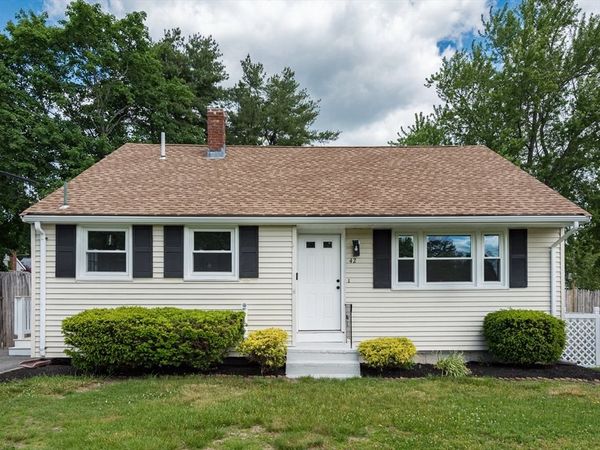 42 Pratt St, Brockton, MA 02302