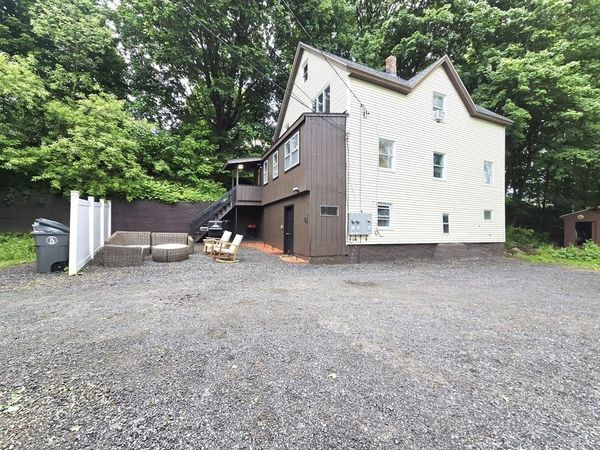 81 Limerick St, Gardner, MA 01440