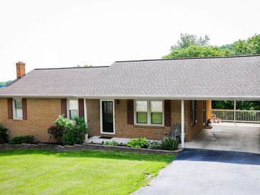 4316 LEE JACKSON HWY, GREENVILLE, VA 24440