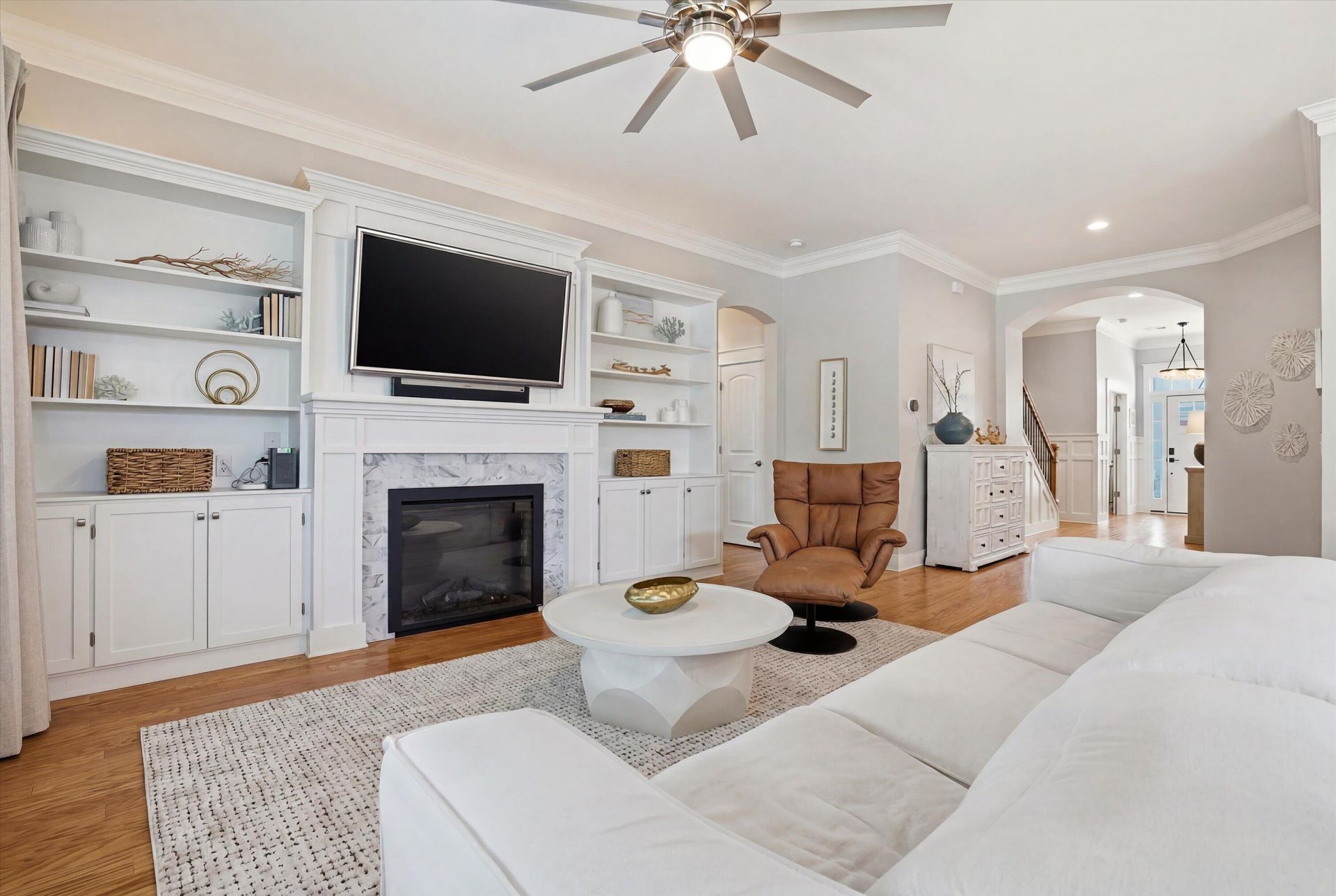 329 Ashby Street Photo 7