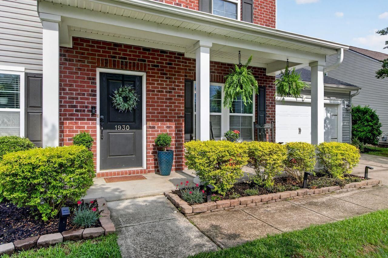 1930 Wild Indigo Way Photo 4
