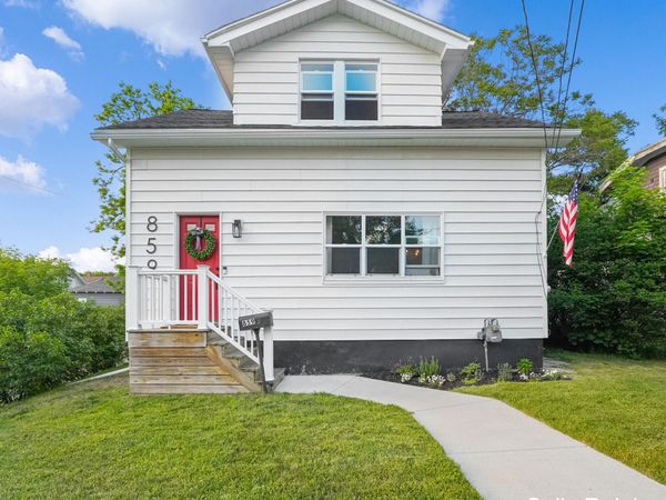859 Flat Street NE, Grand Rapids, MI 49503