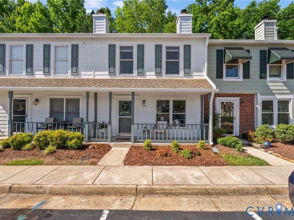 130 Arlington Square , Ashland, VA 23005