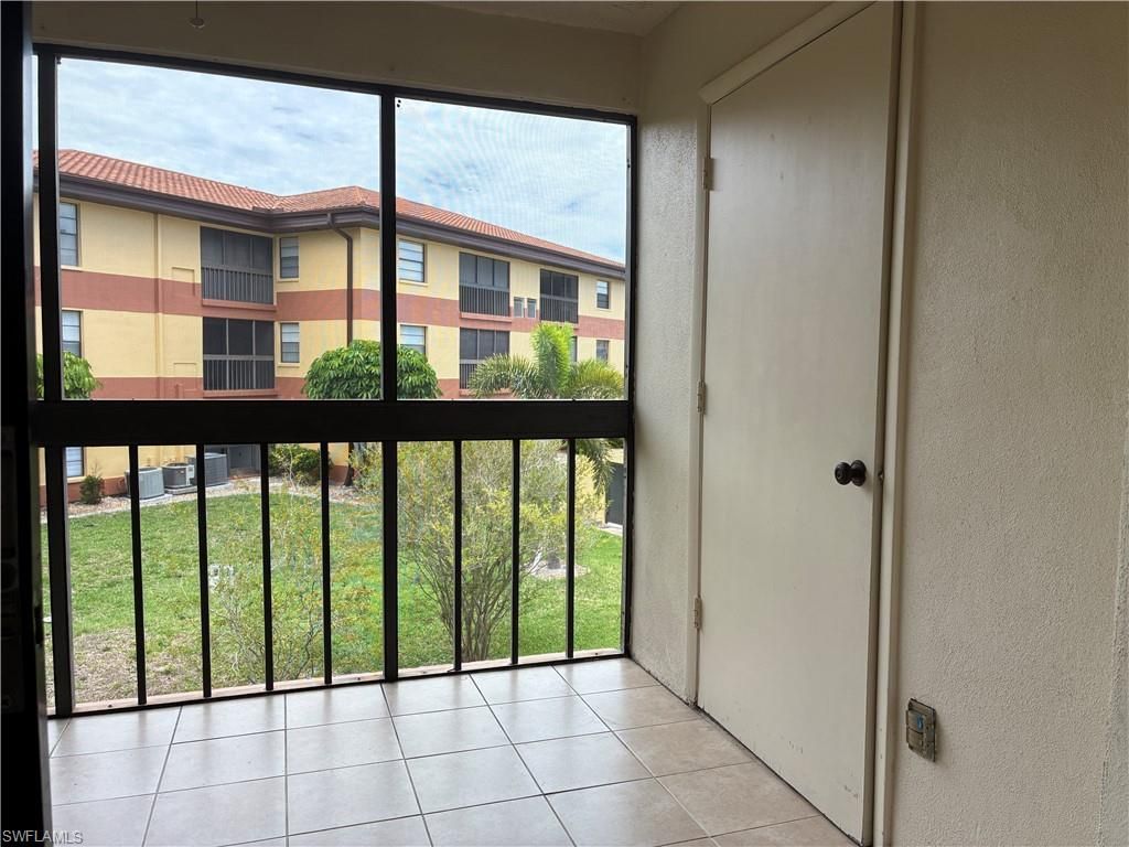 6142 Whiskey Creek Dr , Unit 619, Fort Myers, FL 33919 Photo