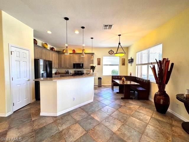 2560 Keystone Lake Dr , Cape Coral, FL 33909 Photo