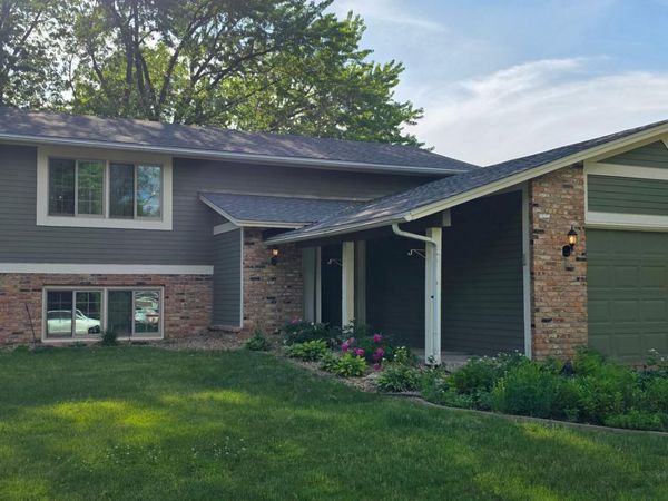 7965 Sierra Parkway , Brooklyn Park, MN 55444