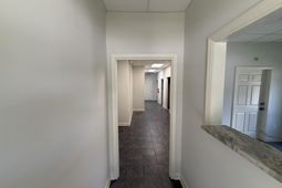 7268 Peppermill Parkway  photo 4