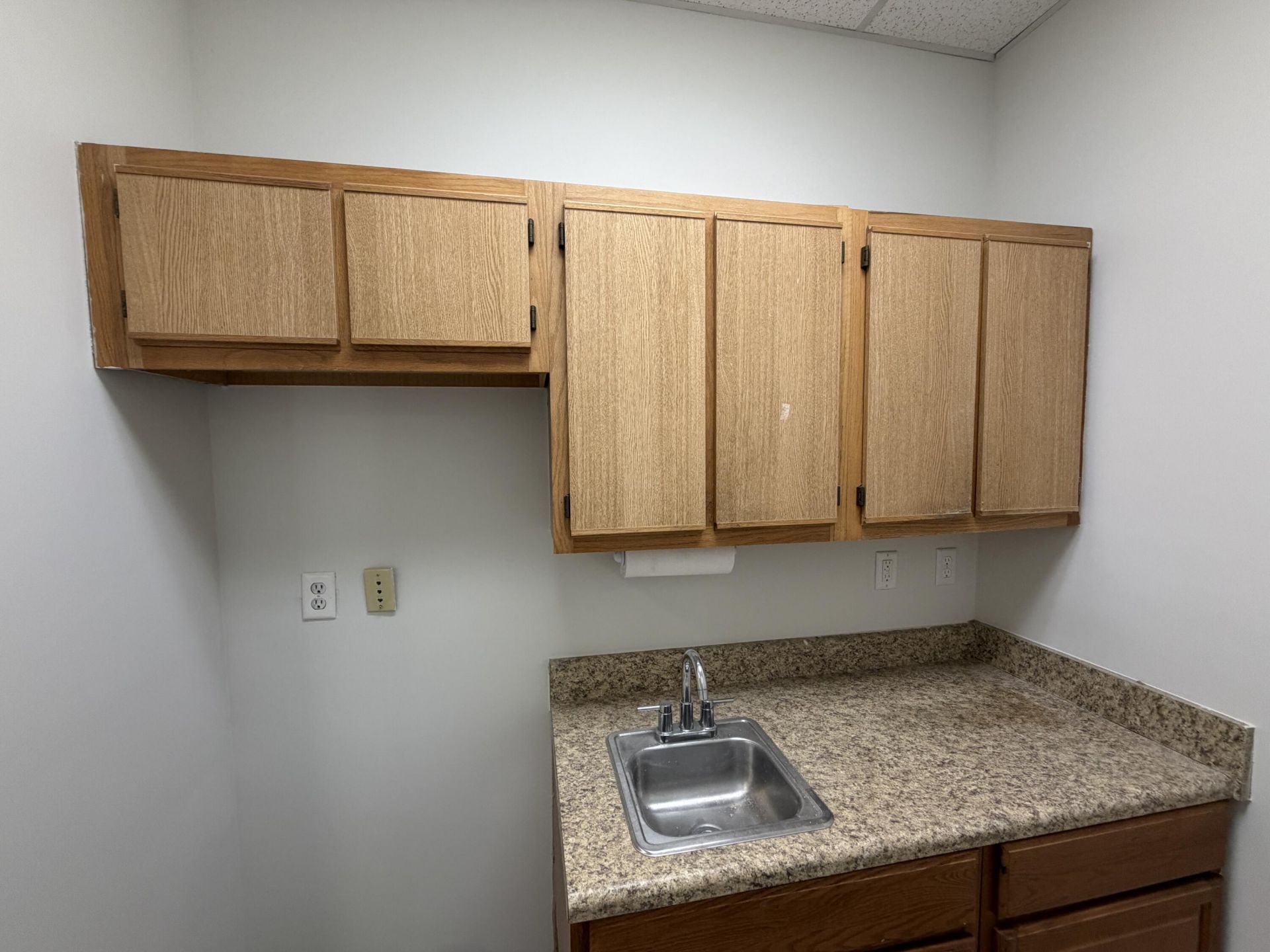 7268 Peppermill Parkway  Photo 8