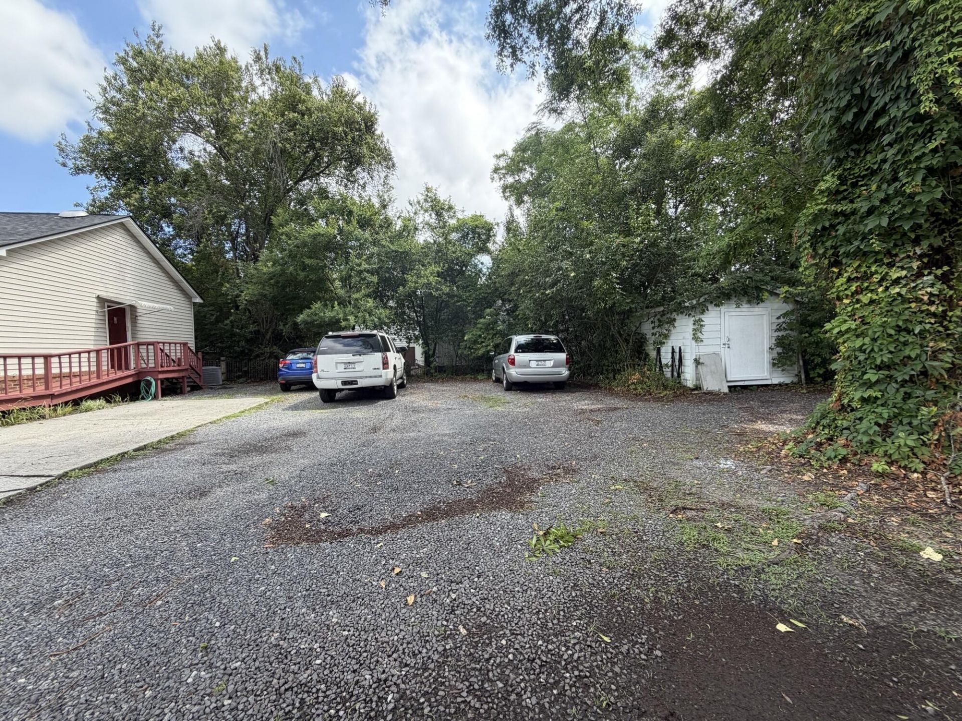131 W Luke Avenue  Photo 16