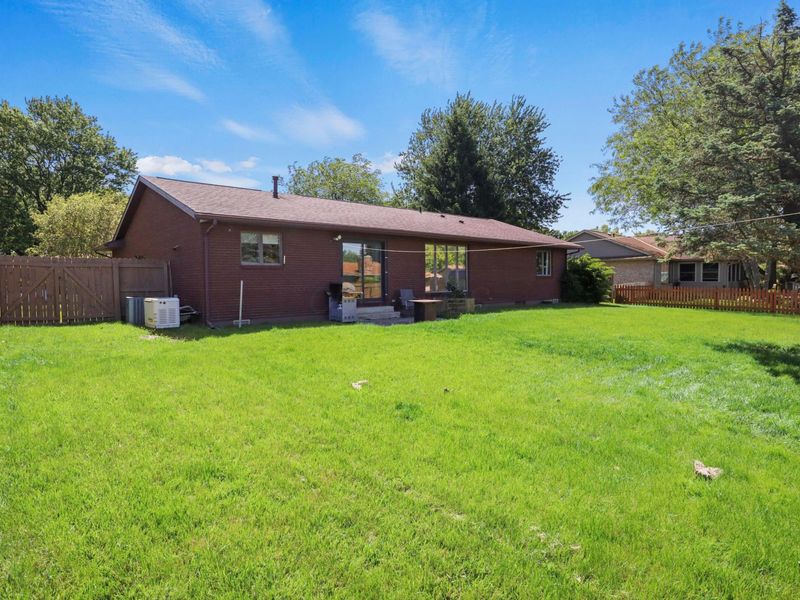 437 Garden Place , Marion, OH 43302 Photo 5