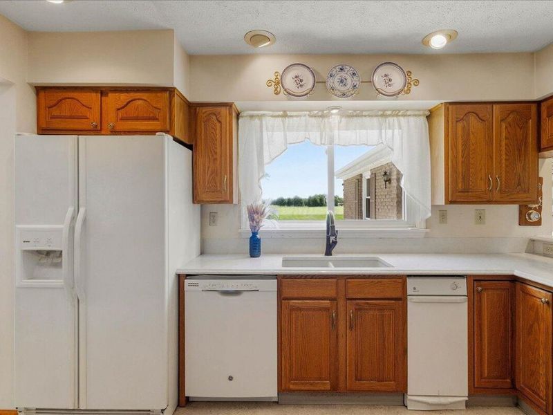135 N Dugan Road , Urbana, OH 43078 Photo 14