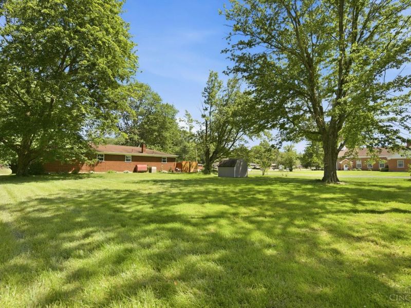 5779 Wolfpen Pleasant Hill Road, Miami Twp, OH 45150 Photo 11