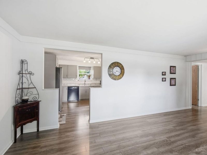 5779 Wolfpen Pleasant Hill Road, Miami Twp, OH 45150 Photo 16