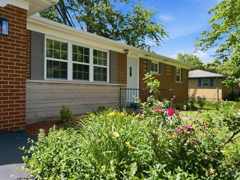 5779 Wolfpen Pleasant Hill Road, Miami Twp, OH 45150 Photo 2