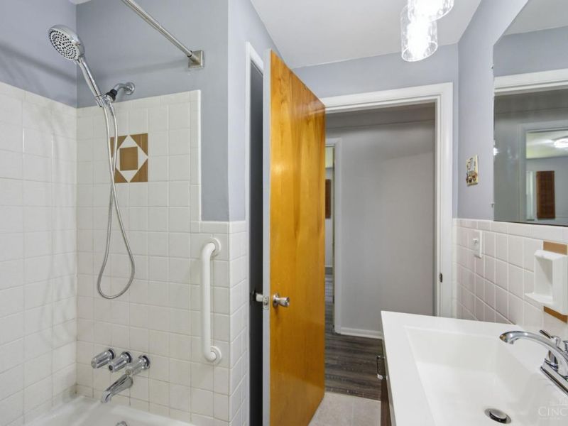 5779 Wolfpen Pleasant Hill Road, Miami Twp, OH 45150 Photo 23