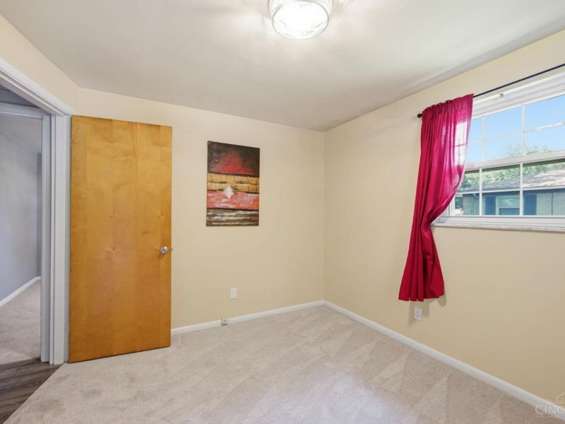 5779 Wolfpen Pleasant Hill Road, Miami Twp, OH 45150 Photo 27
