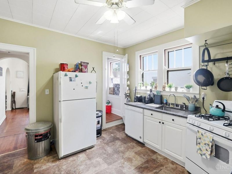 4013 Walter Avenue, Cheviot, OH 45211 Photo 10