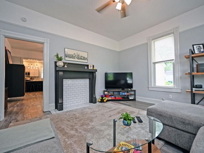 4704 Whetsel Avenue, Cincinnati, OH 45227 Photo 8