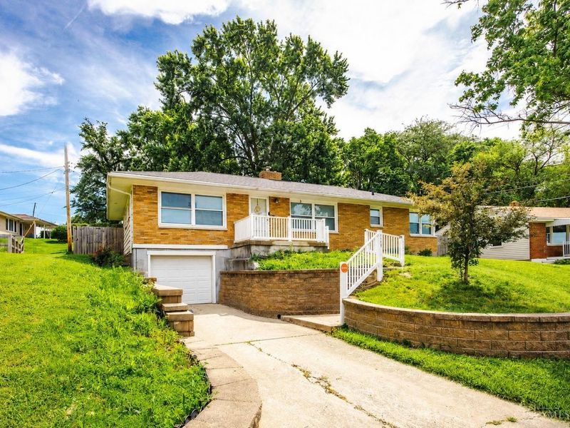 1210 Clovernook Drive, Hamilton, OH 45013 Photo 1
