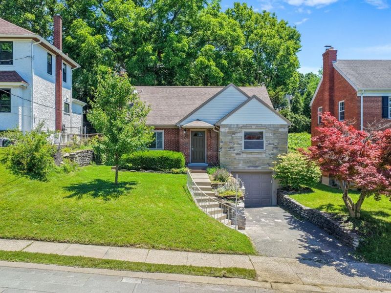 5758 Glengate Lane, Cincinnati, OH 45212 Photo 32