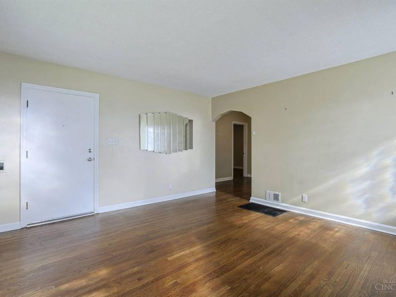 3782 St Johns Terrace, Deer Park, OH 45236 Photo 10