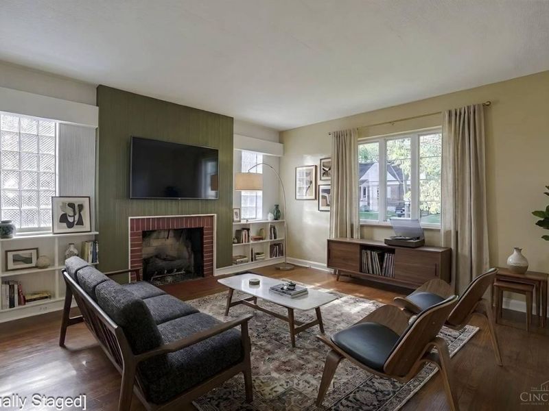 3782 St Johns Terrace, Deer Park, OH 45236 Photo 6