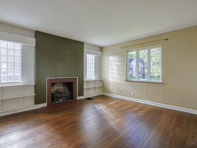 3782 St Johns Terrace, Deer Park, OH 45236 Photo 7
