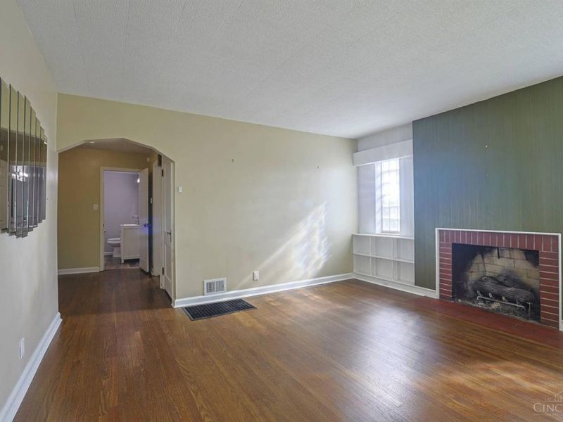 3782 St Johns Terrace, Deer Park, OH 45236 Photo 8