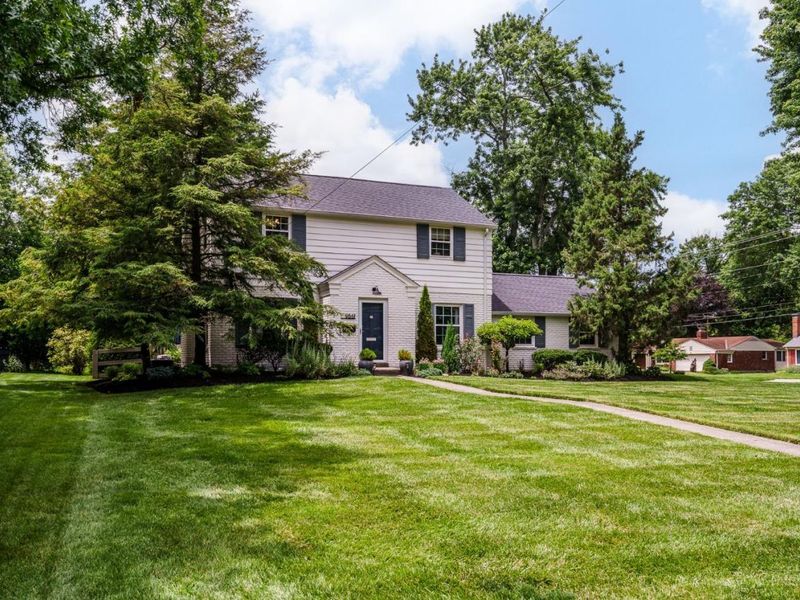 9861 Tollgate Lane, Montgomery, OH 45242 Photo 2