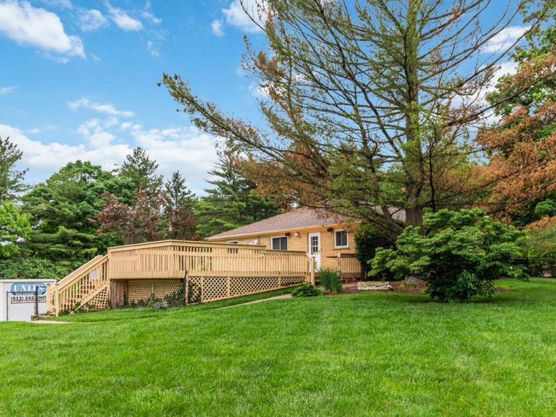 8357 Richland Drive, Anderson Twp, OH 45255 Photo 10