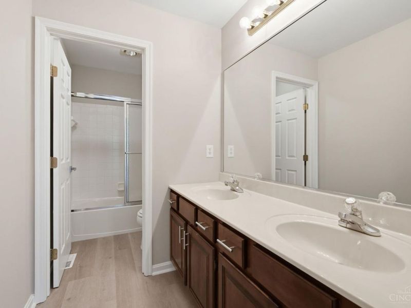 9669 Stonemasters Drive, Symmes Township, OH 45140 Photo 44