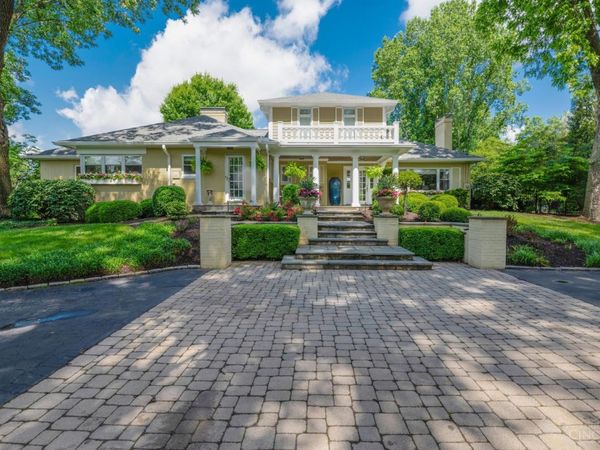 5661 Wayside Avenue, Anderson Twp, OH 45230