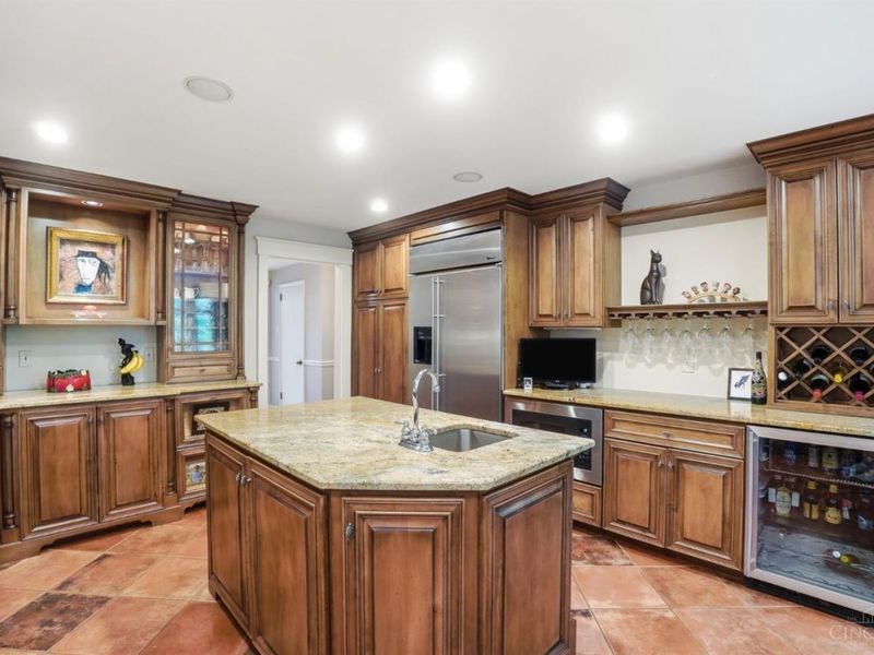5661 Wayside Avenue, Anderson Twp, OH 45230 Photo 11