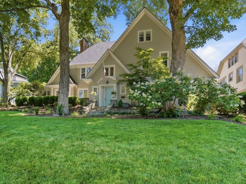 1340 Observatory Drive, Cincinnati, OH 45208 Photo 2